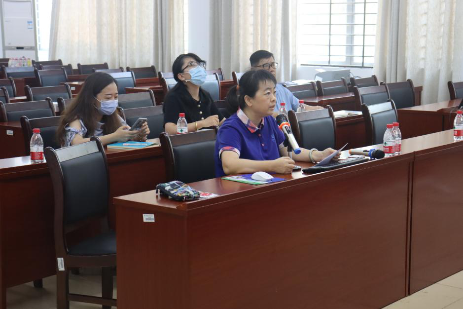 我院召开国际生授课专项线上培训会