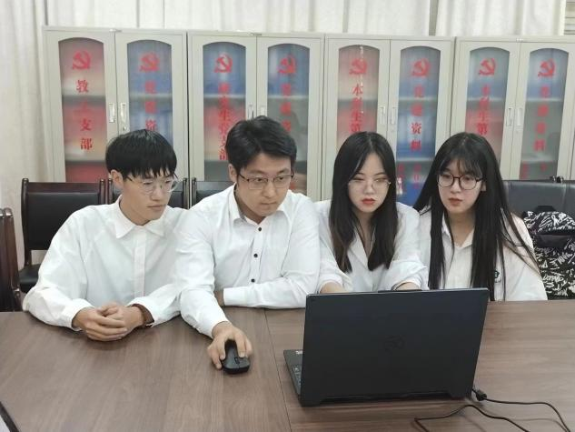 我校学子在第三届“新道杯”全国高等院校数智人力大赛海南省省赛中包揽前三名