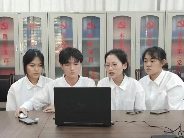 我校学子在第三届“新道杯”全国高等院校数智人力大赛海南省省赛中包揽前三名