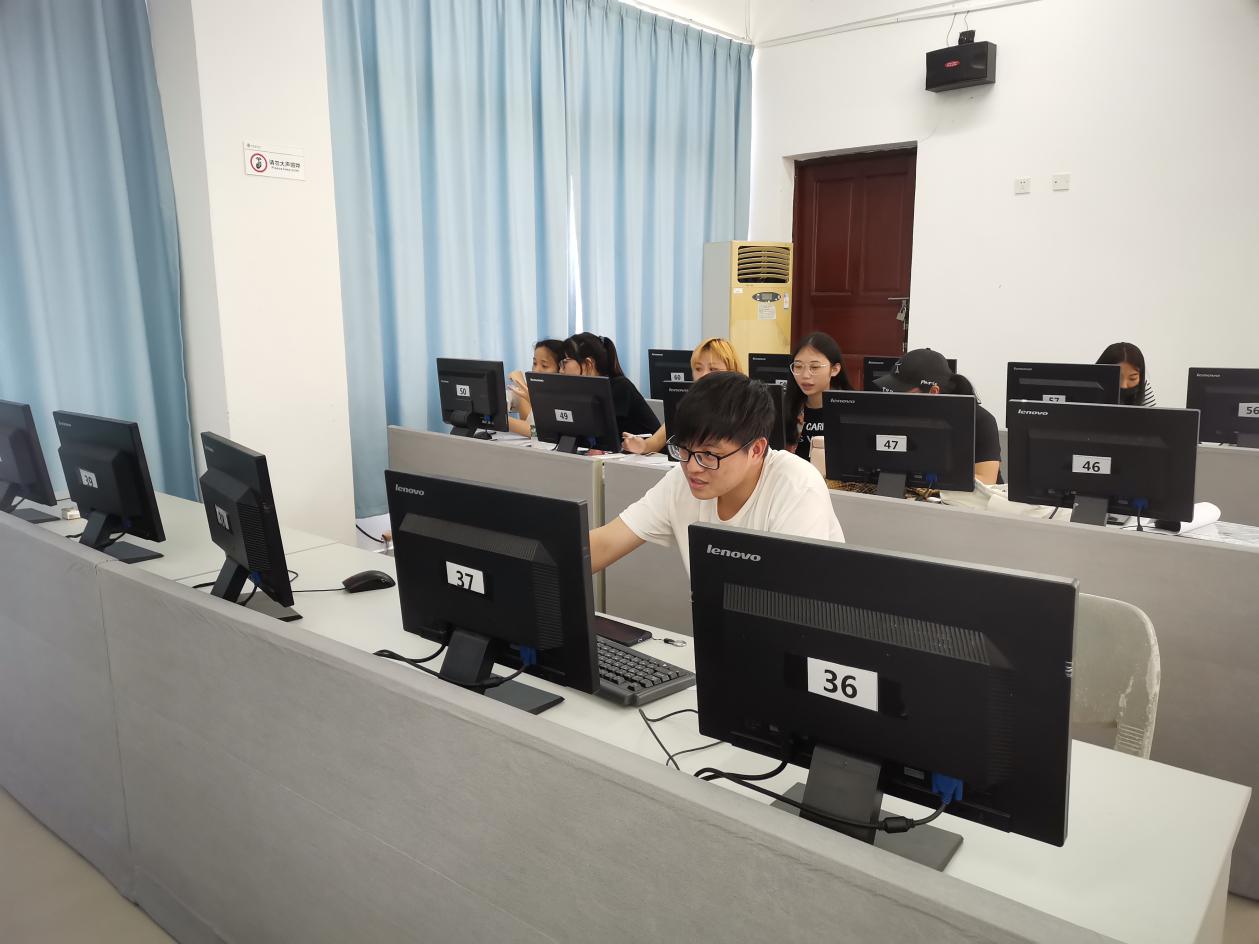第十六届全国大学生“新道杯”沙盘模拟经营大赛海南省决赛